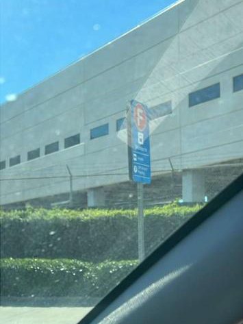 Fort Lauderdale Terminal 2 shuttle pick-up Sign F